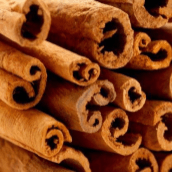 Cinnamon BARK essential oil – Cinnamomum Zeylanicum Bark Oil